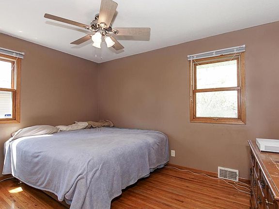 4th image of 7520 61st Ave N