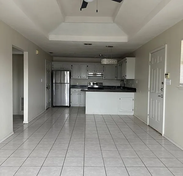 1802 Oasis Dr #206 — Photo 5