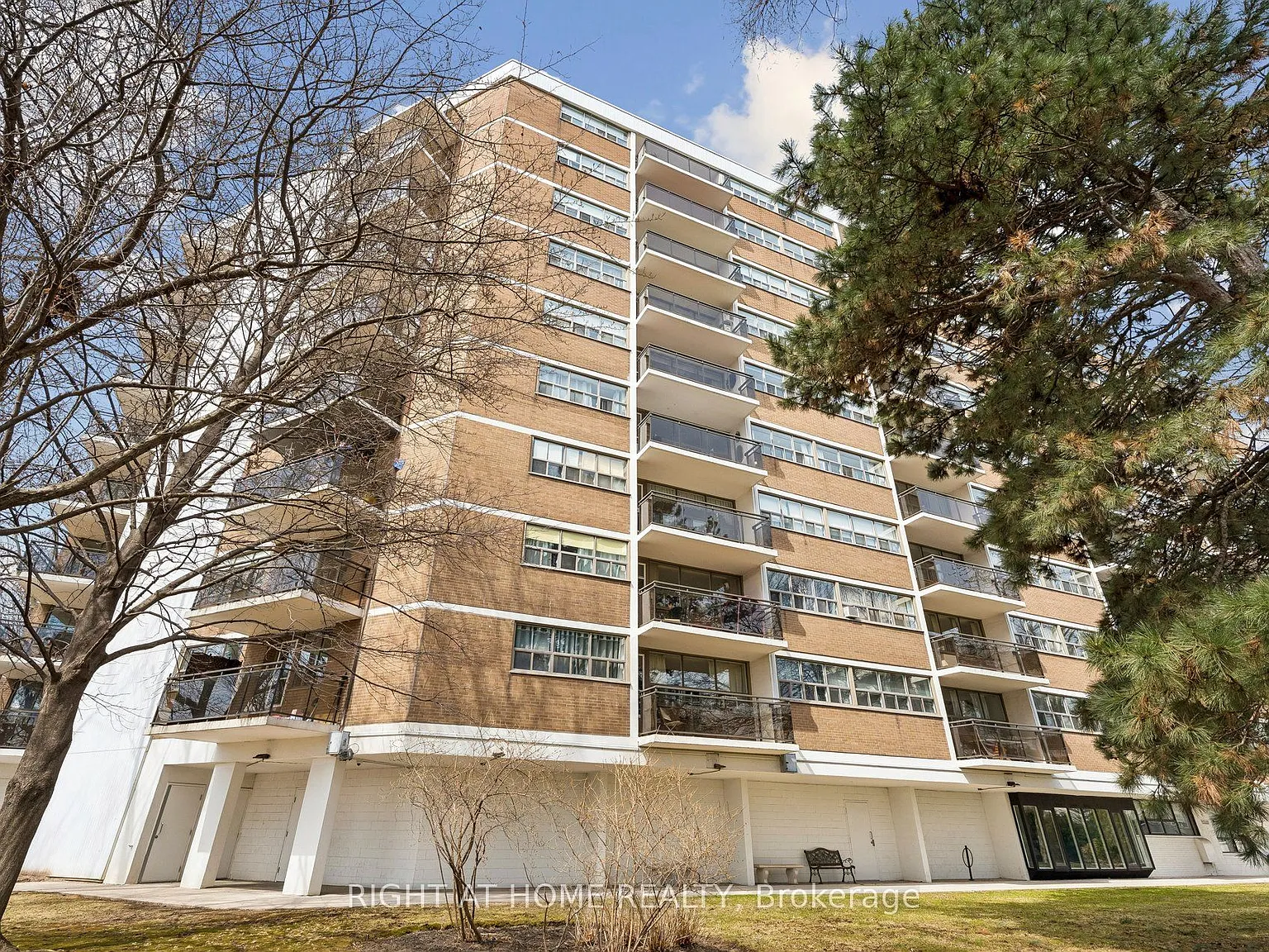 2 bed, $2,300 — Photo 3