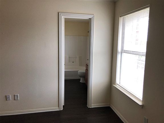 2nd image of 272 Wyndham Meadows Way
