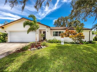 1734 Indiana Ave, Palm Harbor, FL 34683