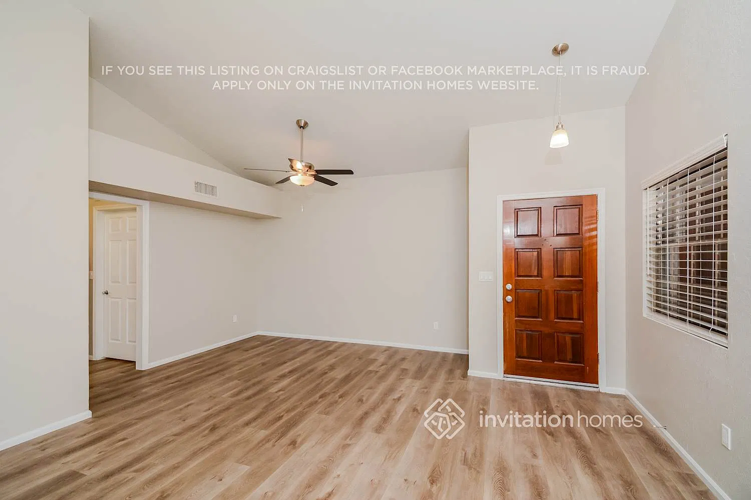 4913 W Wescott Drive Glendale, AZ 85308 — Photo 2