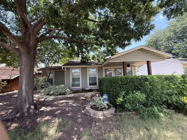 4113 Barksdale Ct, Dallas, TX 75211