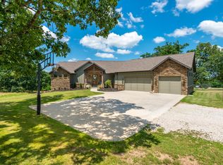 7887 E Farm Road 50, Strafford, MO 65757