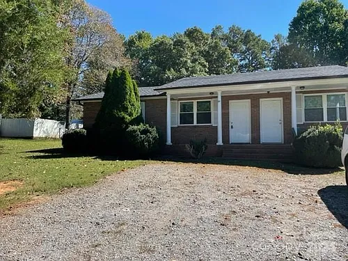 802 Spencer Rd NE #1 Photo 1
