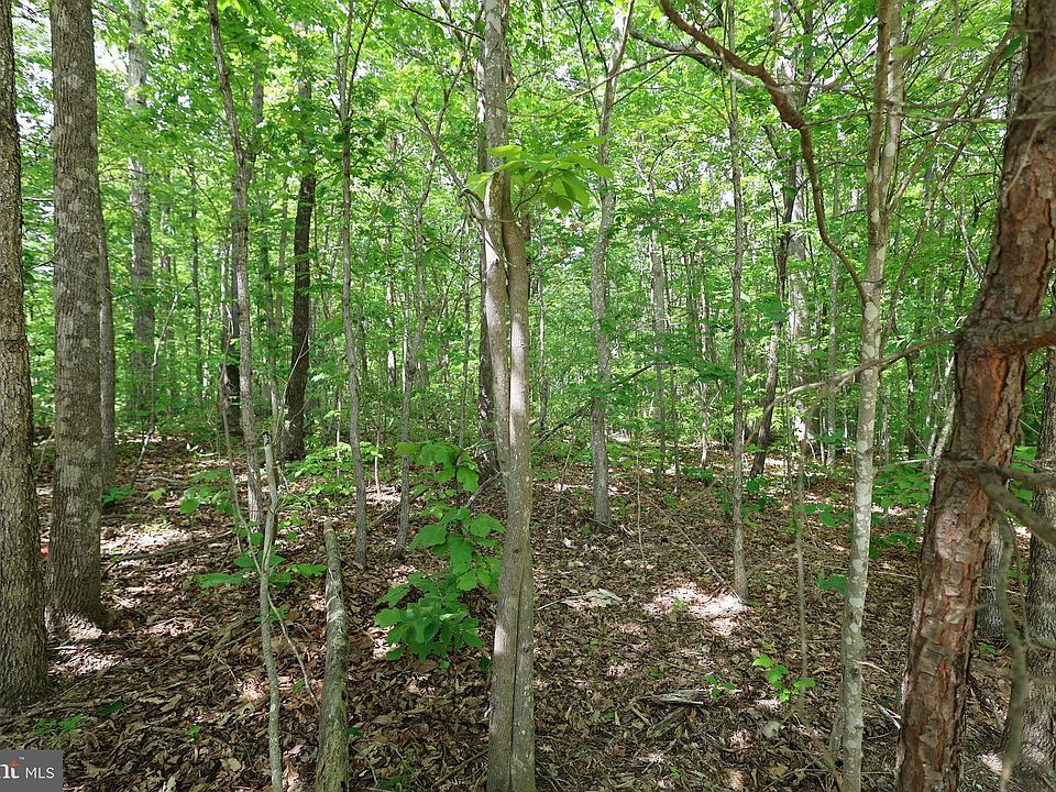 2nd image of 9000 Classic Lakes Way