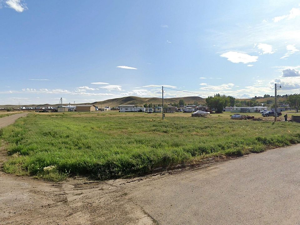 2nd image of 341 Glacier Ave