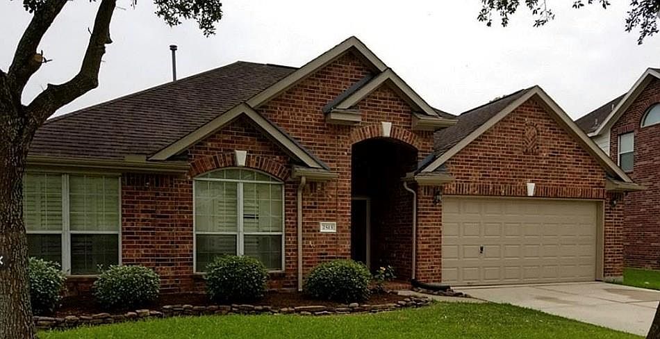 1st image of 2513 Langley Ct