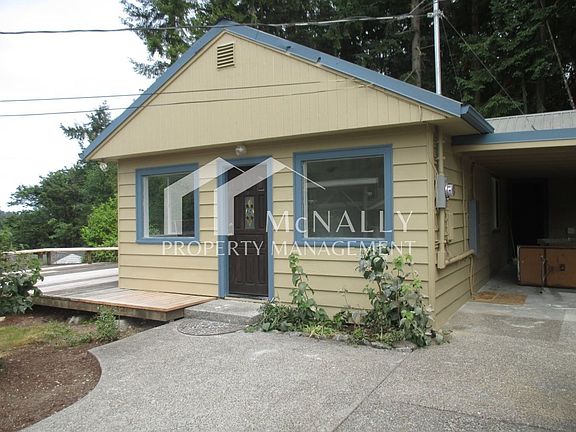 3rd image of 3918 Rosedale St NW