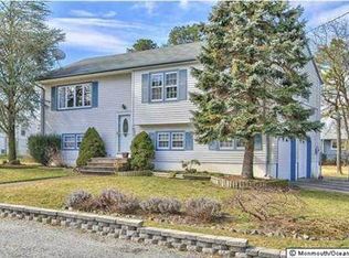 404 Lake Shore Dr, Brick, NJ 08723