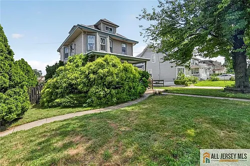 125 White Horse Ave Photo 1