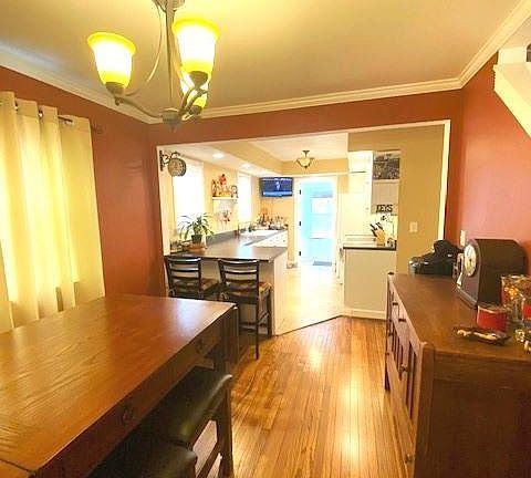 5th image of 2711 Delor Ave