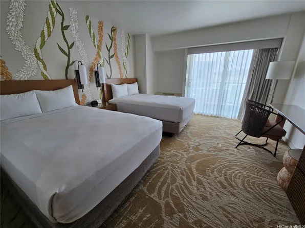 410 Atkinson Dr #1619, Honolulu, HI 96814