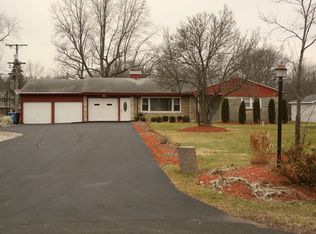 1415 Sugar Creek Dr, Joliet, IL 60433