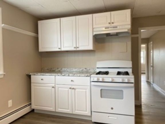2nd image of 94-96 Osgood St #98