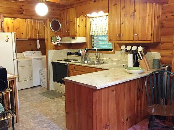 5th image of 64 Cartecay Cove Ln