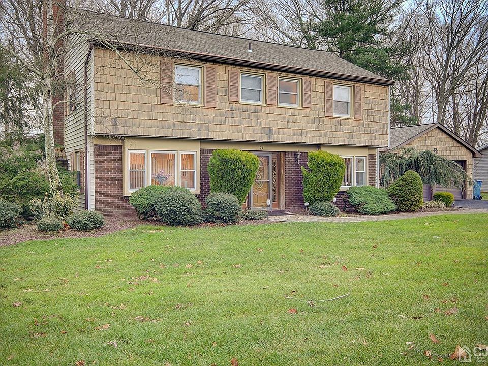 27 Lakeridge Dr, Matawan, NJ 07747 Zillow