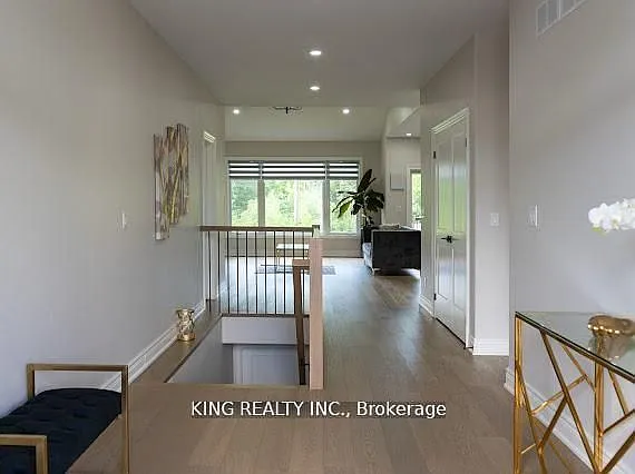 1043 Kettle Ct — Photo 12
