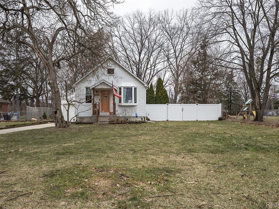 1st image of 20307 Parkville St
