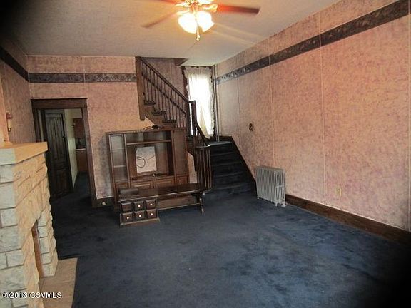 4th image of 42 East Ave