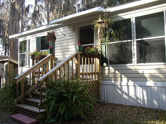 2nd image of 1621 Rowland Dr