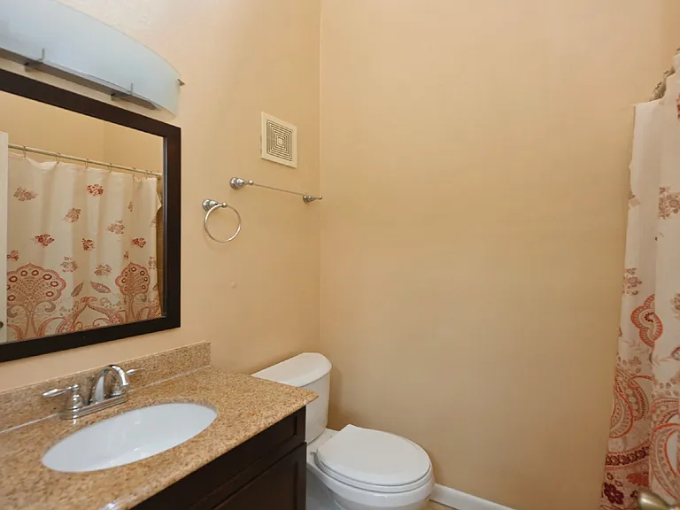 215 Summit Ridge Dr — Photo 45