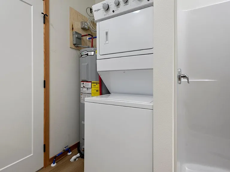 Archer Flats — Photo 9
