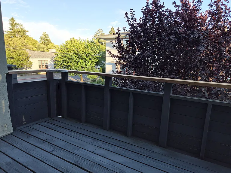 910 W Church St #3 — Photo 9