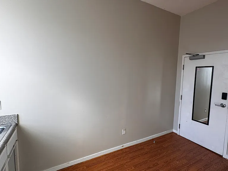 1627 W Main St #2 — Photo 11