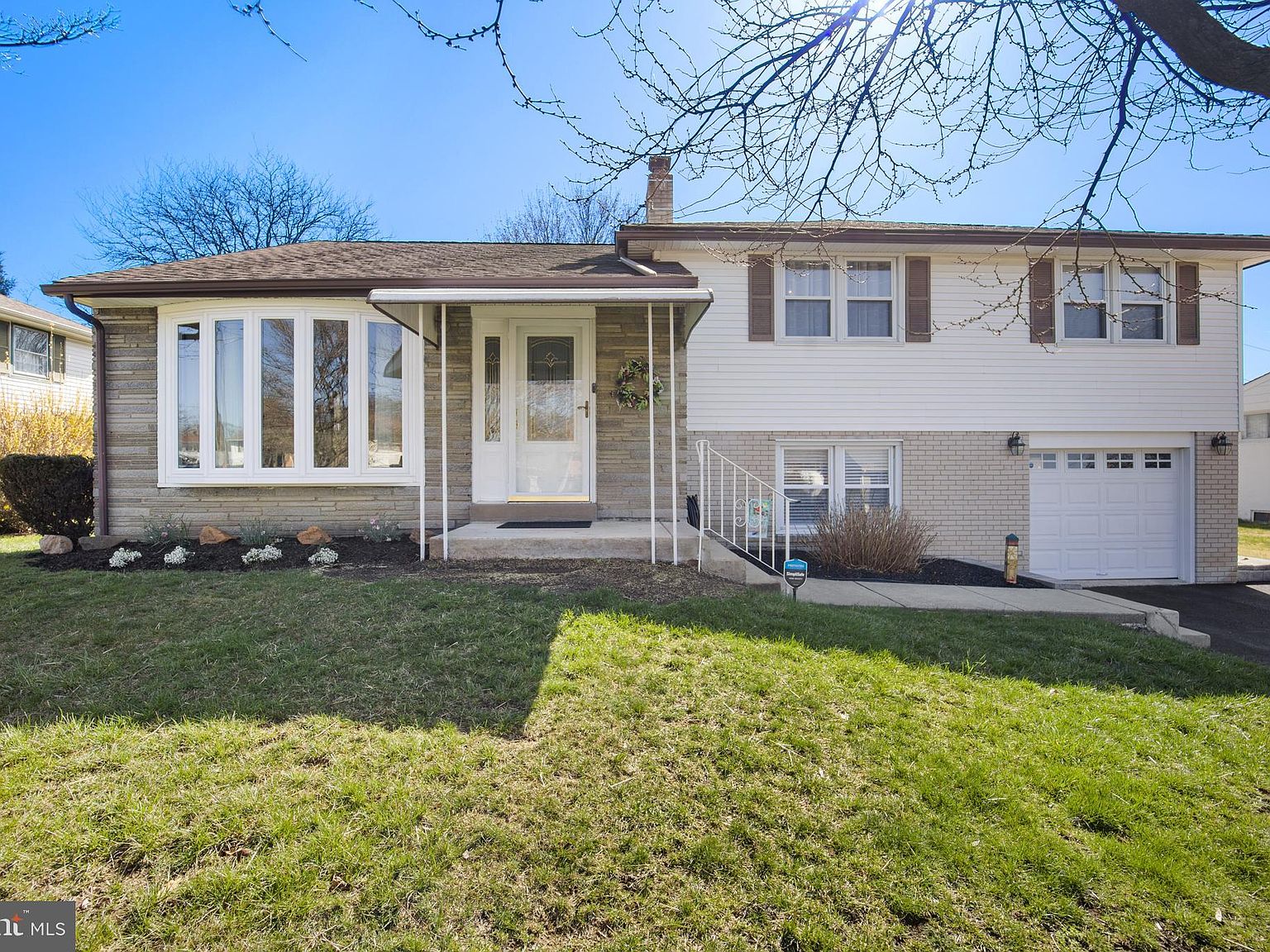1005 Susan Rd, Philadelphia, PA 19115 Zillow