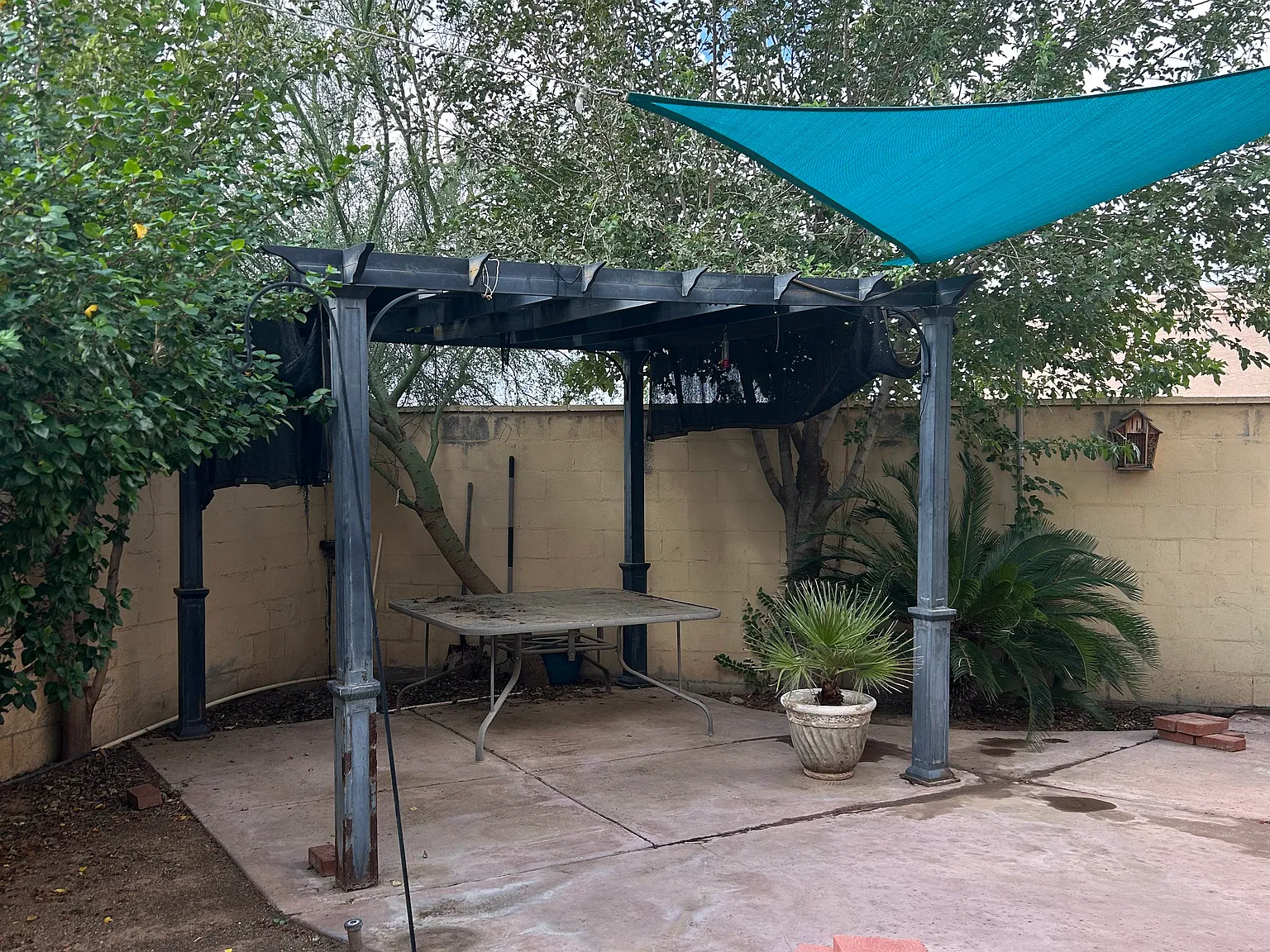 3 bed, 3.5 bath, 2063 sqft, $2,300 — Photo 3