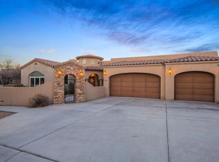8309 Vina Del Sol Dr NE, Albuquerque, NM 87122