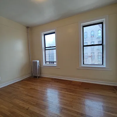 Rented by New York Residence | media 9