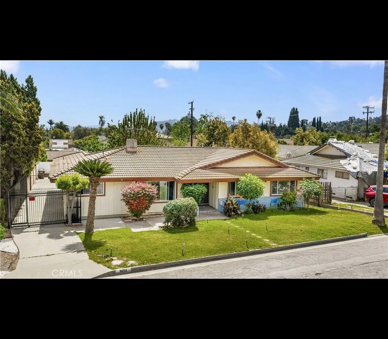3 bed, 3.5 bath, 1541 sqft, $3,300 — Photo 1
