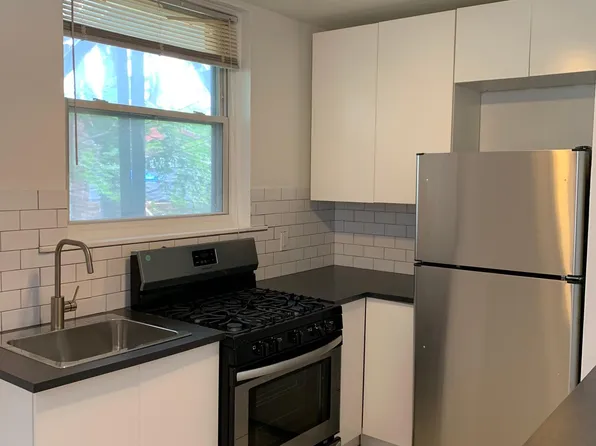 6039 Catharine St APT B, Philadelphia, PA 19143