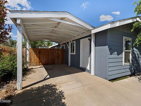 3rd image of 615 Ruby Creek Ln