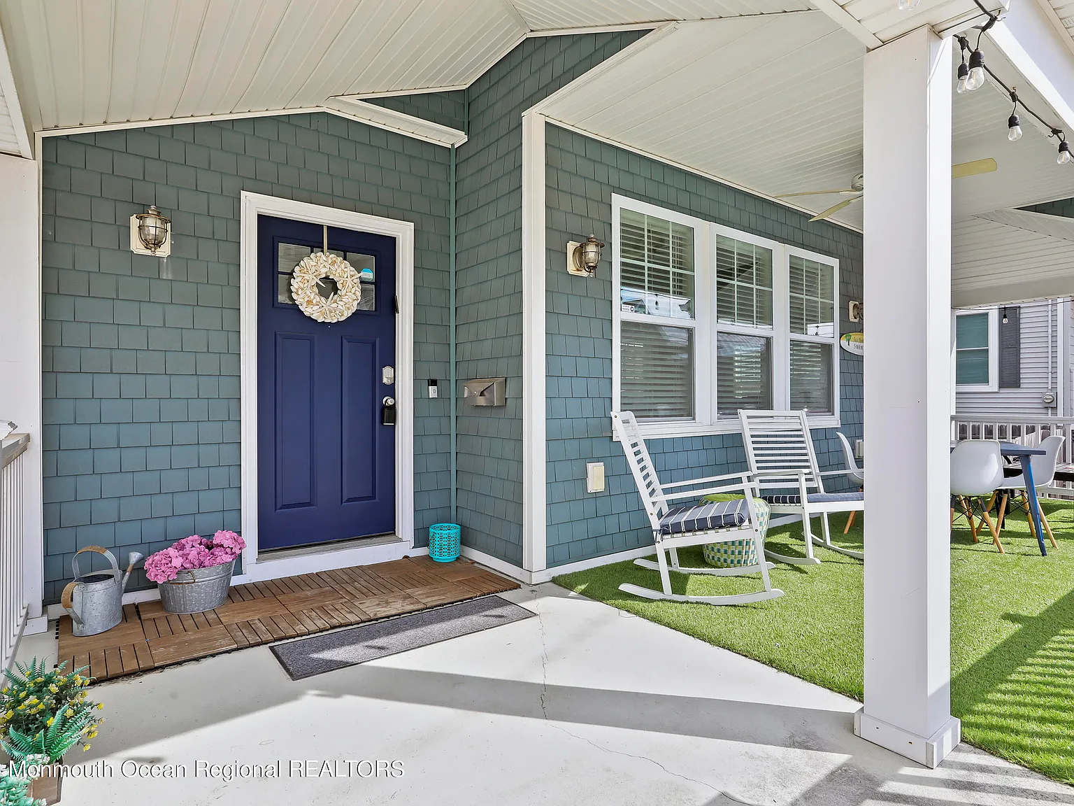 5 bed, 1797 sqft, $5,500 — Photo 4