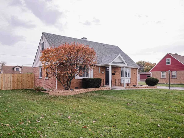 8209 New Castle Ave, Oak Lawn, IL 60459