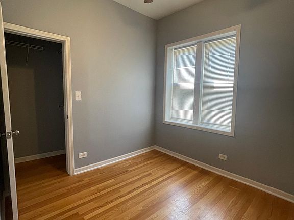 2nd image of 1032 W Leland Ave #3N