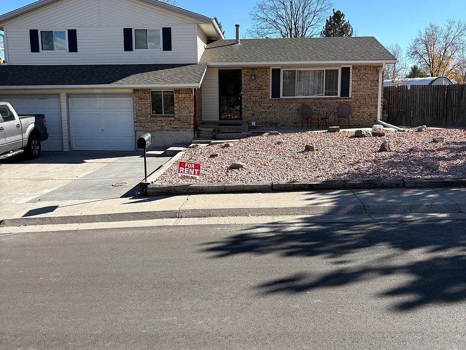 1st image of 8916 W Swarthmore Dr