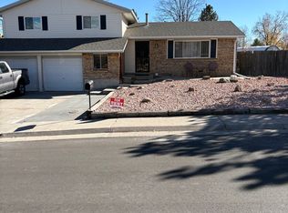 8916 W Swarthmore Dr, Littleton, CO 80123