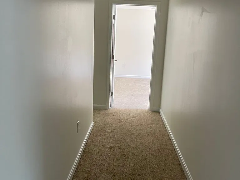 7 Browns Freehold — Photo 33