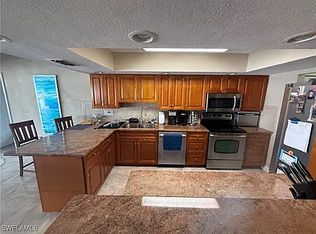 1141 SW 44th St, Cape Coral, FL 33914