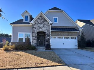 132 Blue Hydrangea Ln, Holly Springs, NC 27540