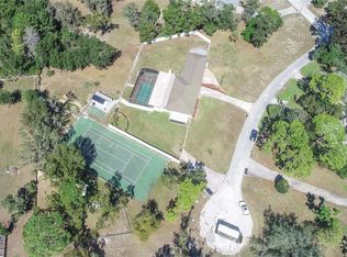 9415 Indale Dr, New Port Richey, FL 34654