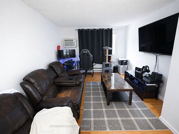 4th image of 4692 Crysler Ave #102