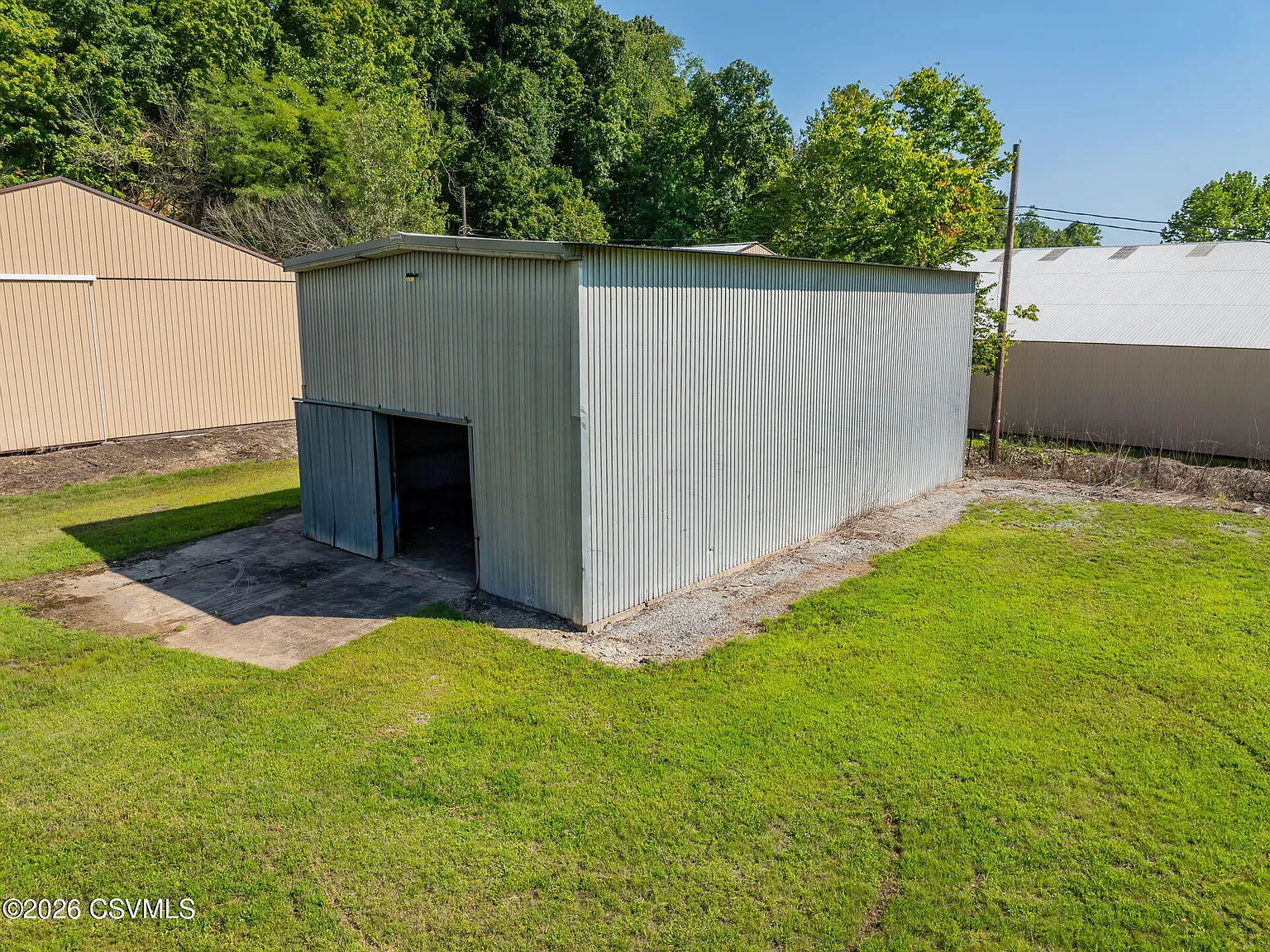 Studio, 1800 sqft, $1,080 — Photo 1