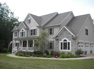 237 Sumac Cir, Morgantown, WV 26508