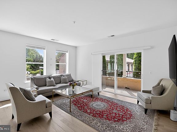 5th image of 9430 Silver King Ct Unit 103
