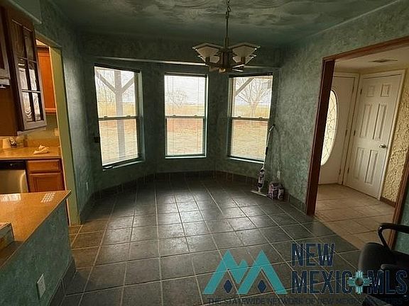 5th image of 3307 S Tidwell Rd